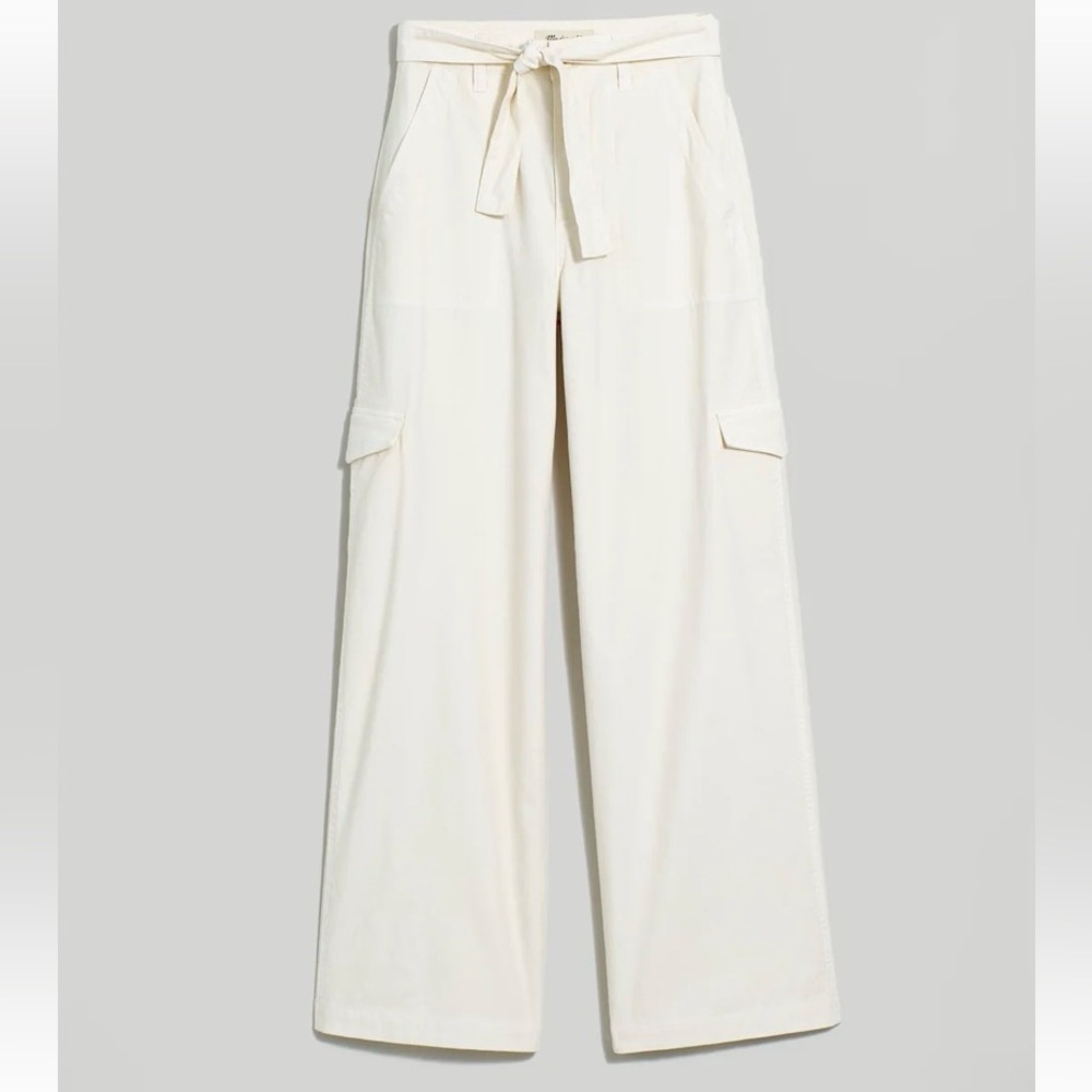Madewell Griff super wide leg cargo pants in cream garment dye.
